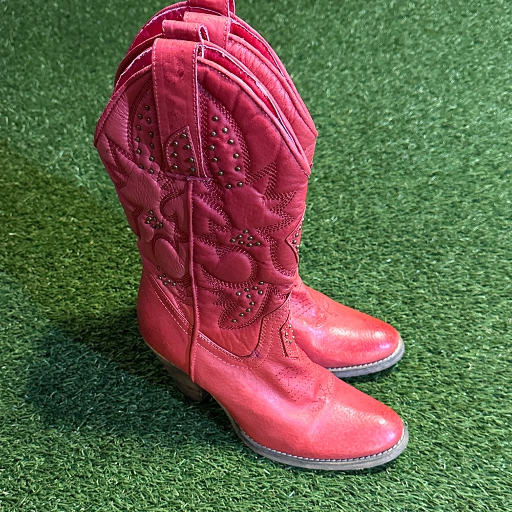 Very Volatile Women’s Red Western Boots Size 7